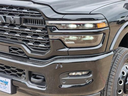 2025 RAM 3500 Limited