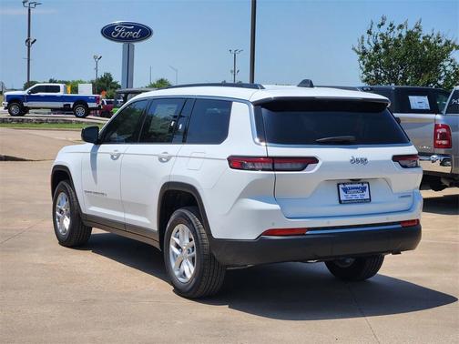 2025 Jeep Grand Cherokee L Laredo
