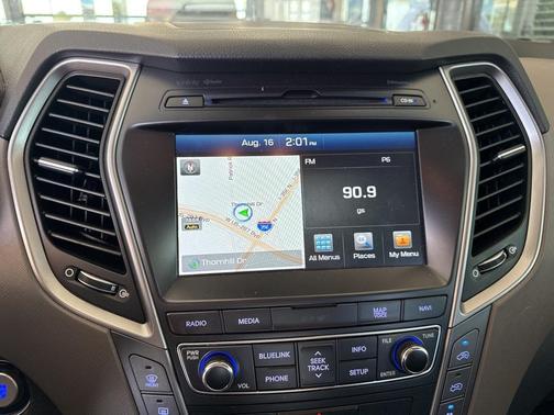 2017 Hyundai SANTA FE SE Ultimate
