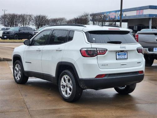 2025 Jeep Compass Latitude