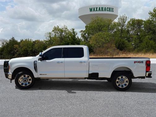 2023 Ford F-350 Lariat Super Duty