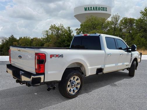 2023 Ford F-350 Lariat Super Duty