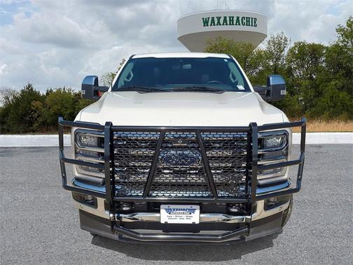 2023 Ford F-350 Lariat Super Duty