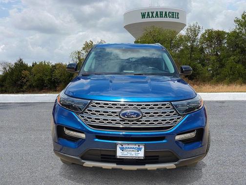 Blue Metallic 2023 Ford Explorer Limited