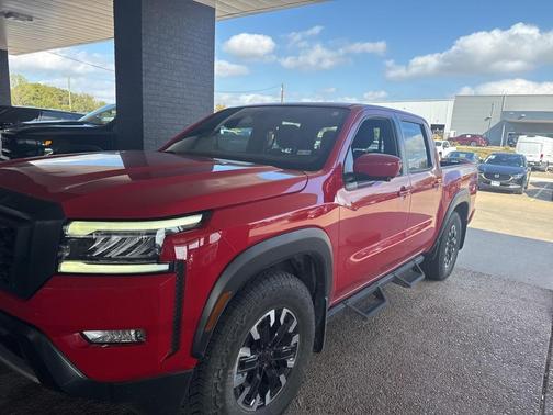 2023 Nissan Frontier PRO-X