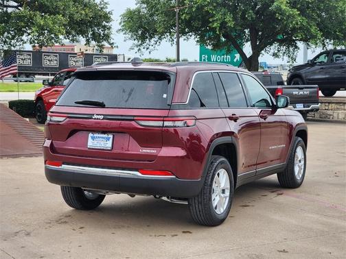 2025 Jeep Grand Cherokee Laredo X