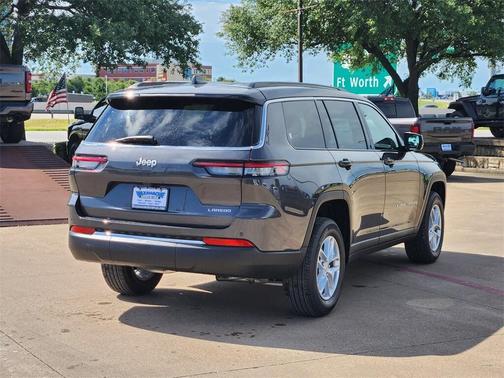 2025 Jeep Grand Cherokee L Laredo