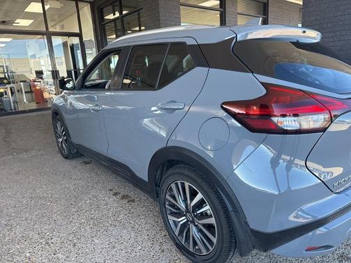 2021 Nissan Kicks SV