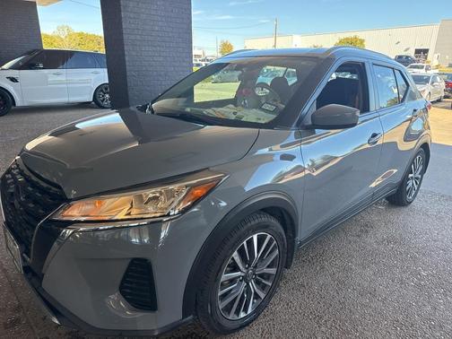 2021 Nissan Kicks SV