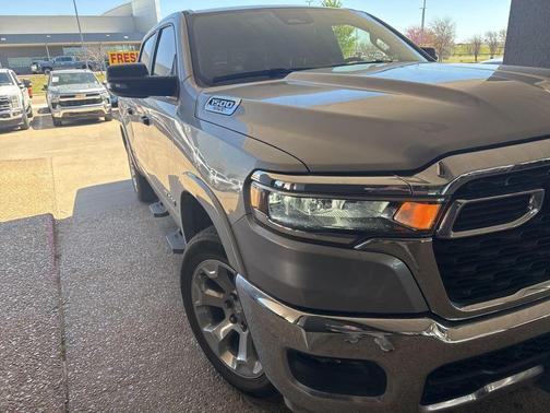 Billet Silver Metallic Clearcoat 2025 RAM 1500 Big Horn/Lone Star