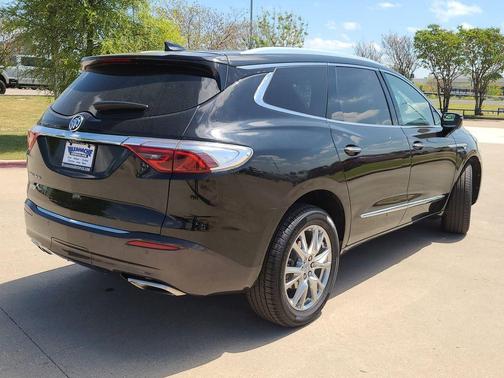 2023 Buick Enclave Premium