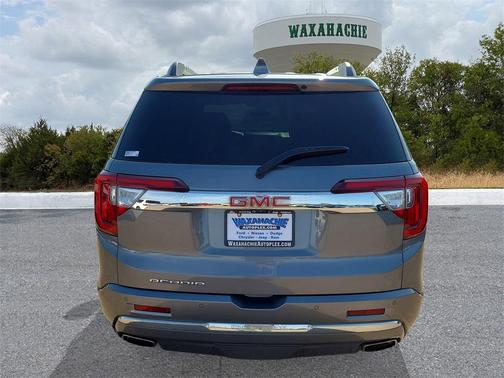 2020 GMC Acadia Denali