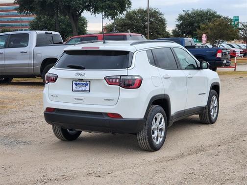 2026 Jeep Compass Sport