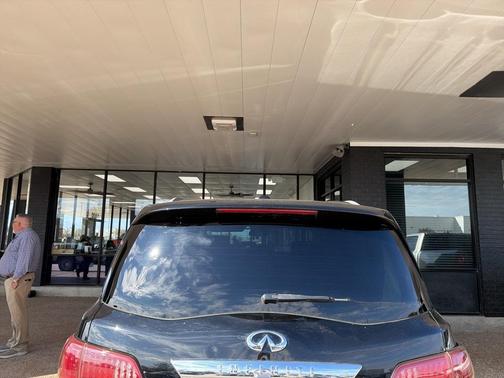 2017 INFINITI QX80 Base