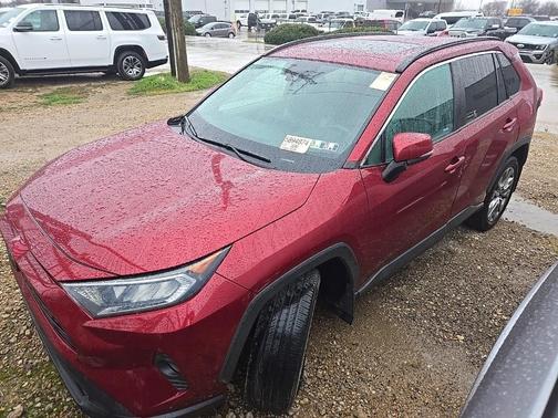 2020 Toyota RAV4 XLE Premium