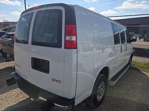2024 GMC Savana 2500 Work Van