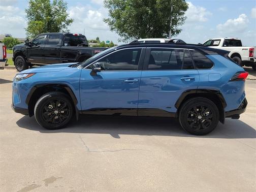 2025 Toyota RAV4 Hybrid XSE