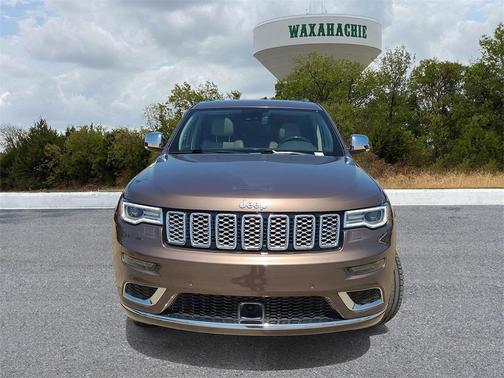 2020 Jeep Grand Cherokee Summit