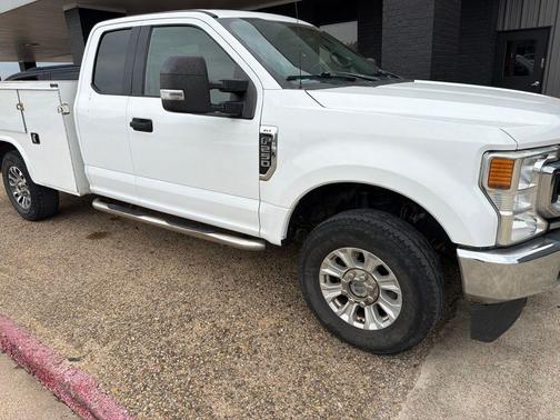 Oxford White 2021 Ford F-250 XLT
