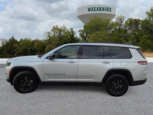 2024 Jeep Grand Cherokee L Laredo