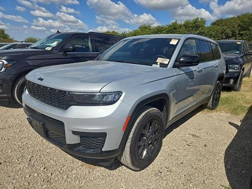 2024 Jeep Grand Cherokee L Laredo