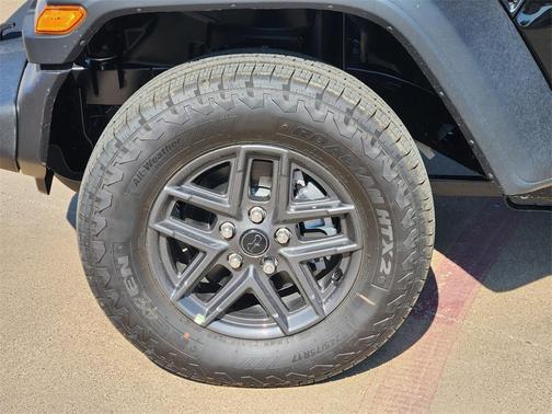 2025 Jeep Wrangler Sport RHD