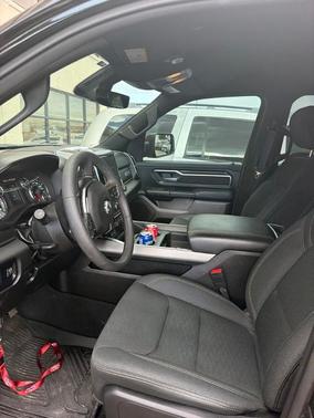 Diamond Black 2025 RAM 1500 Big Horn/Lone Star
