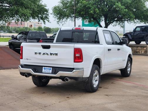 2025 RAM 1500 Big Horn/Lone Star