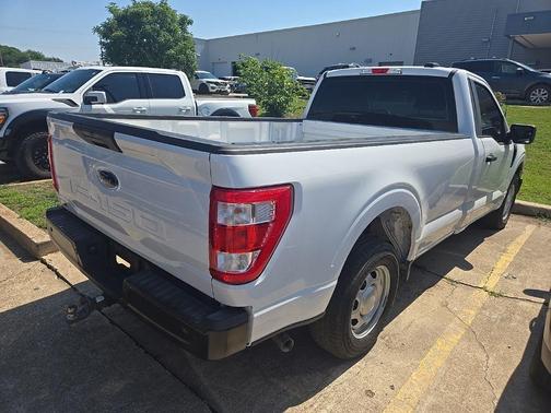 Oxford White 2022 Ford F-150 XL