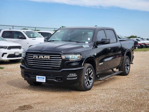Diamond Black 2026 RAM 1500 Laramie