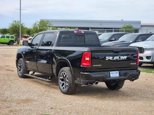Diamond Black 2026 RAM 1500 Laramie