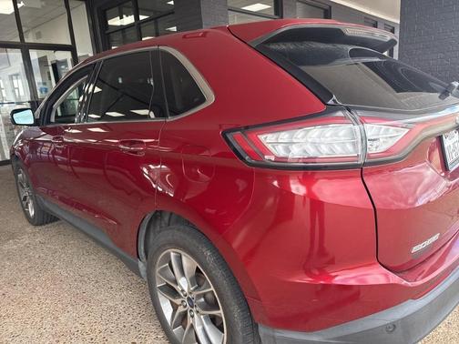 2016 Ford Edge Titanium