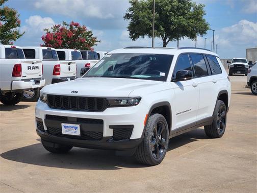 2025 Jeep Grand Cherokee L Laredo