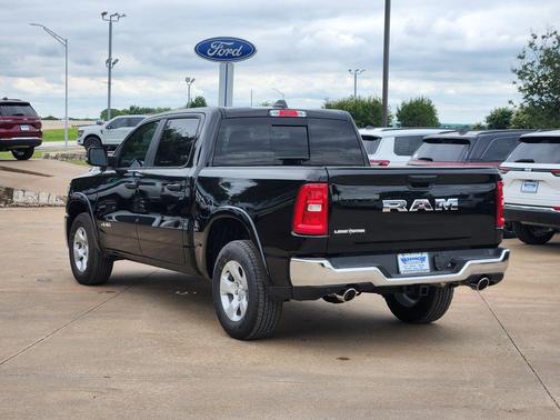 Diamond Black 2026 RAM 1500 Big Horn/Lone Star