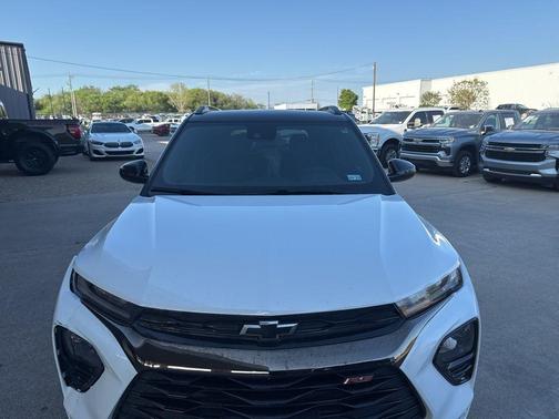 Summit White 2023 Chevrolet Trailblazer RS