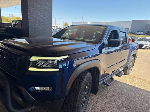 2023 Nissan Frontier PRO-X