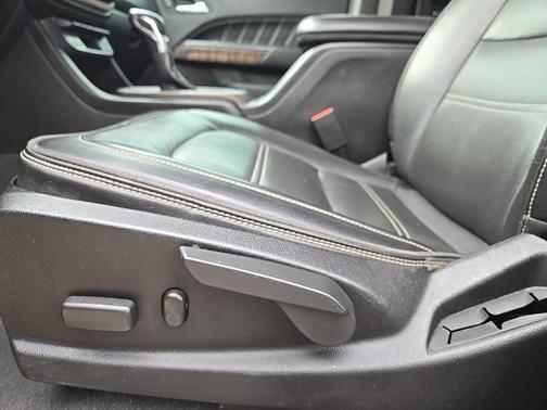 2022 GMC Canyon Denali