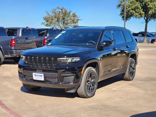 2025 Jeep Grand Cherokee L Laredo