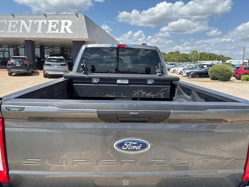 2024 Ford F-250 XLT