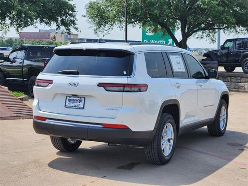 2025 Jeep Grand Cherokee L Laredo