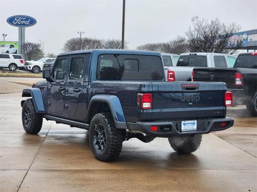 2025 Jeep Gladiator Sport