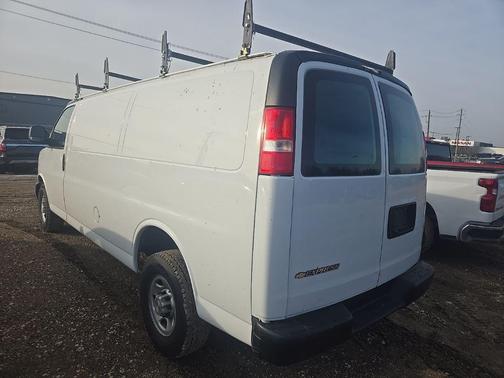 2022 Chevrolet Express 2500 Work Van