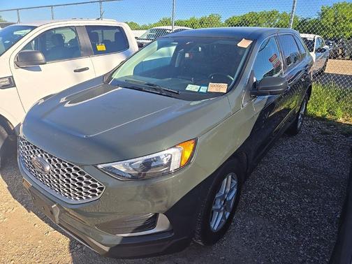 Green Metallic 2024 Ford Edge SEL