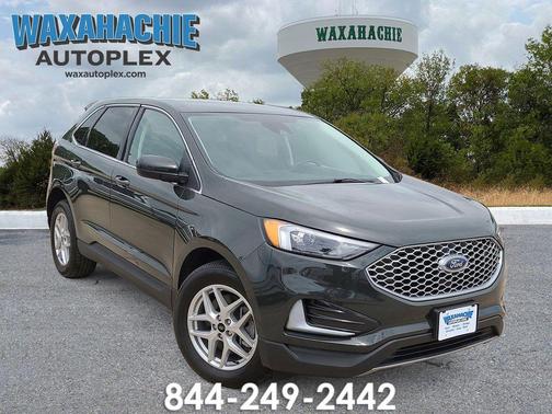Green Metallic 2024 Ford Edge SEL