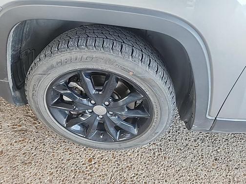 2014 Jeep Cherokee Altitude