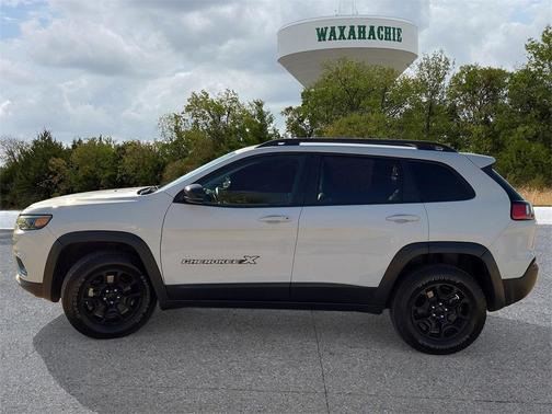 2022 Jeep Cherokee X