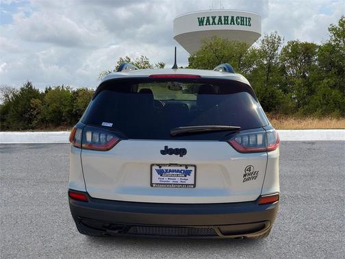 2022 Jeep Cherokee X