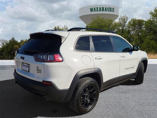 2022 Jeep Cherokee X