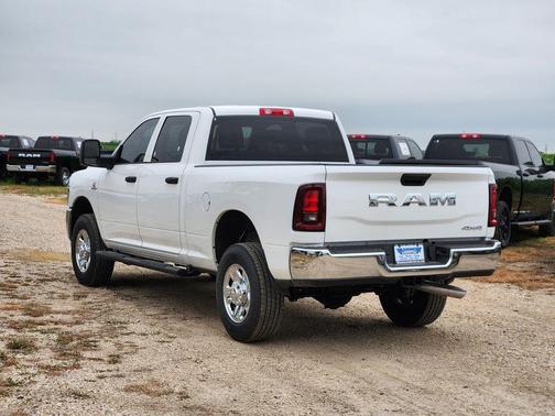 Bright White Clearcoat 2026 RAM 2500 Tradesman