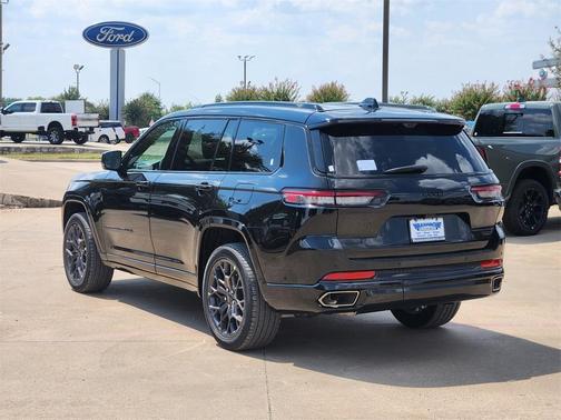 2025 Jeep Grand Cherokee L Summit